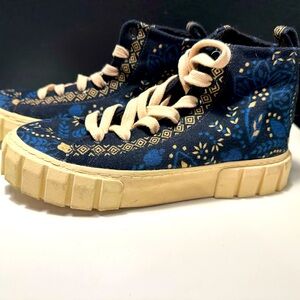 Farm Rio mid flat form sneaker macaw Forest EUR 36 (US 5.5/6)